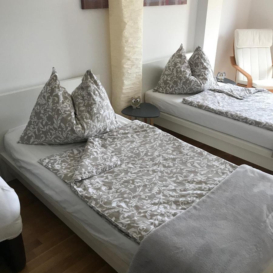 Lg Lovely Apartment Штокерау Екстер'єр фото
