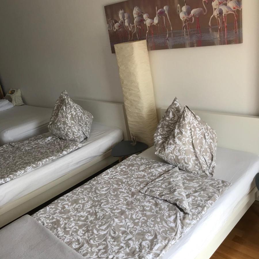 Lg Lovely Apartment Штокерау Екстер'єр фото