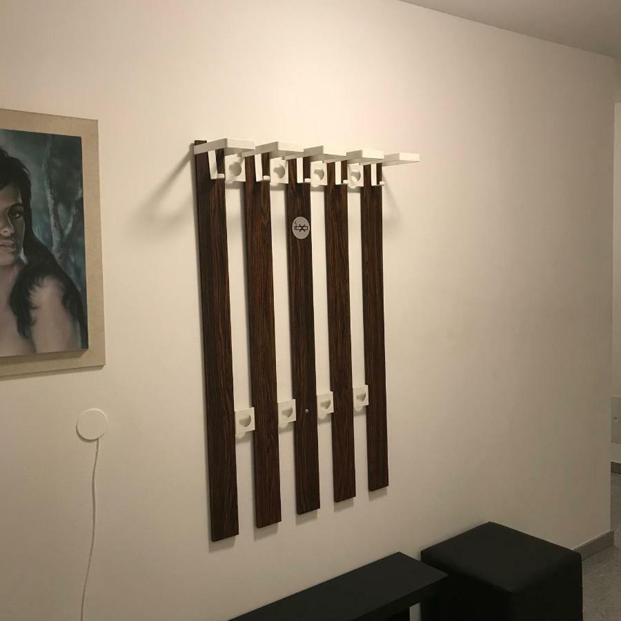 Lg Lovely Apartment Штокерау Екстер'єр фото